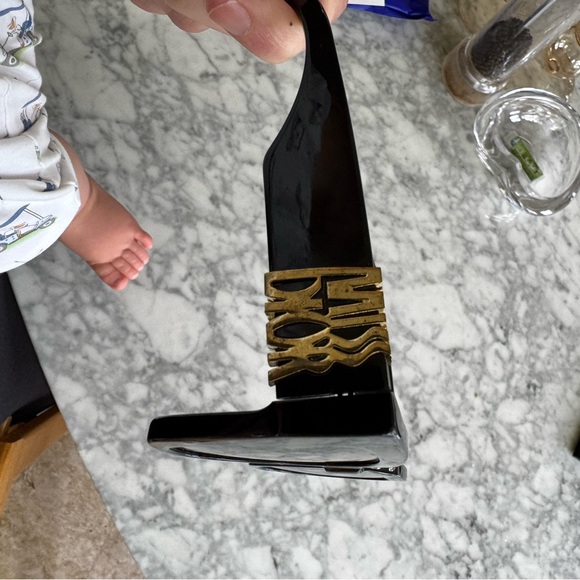 2025 spring summer Dior Black Sunglasses with Gold Accents - Picture 7 of 7